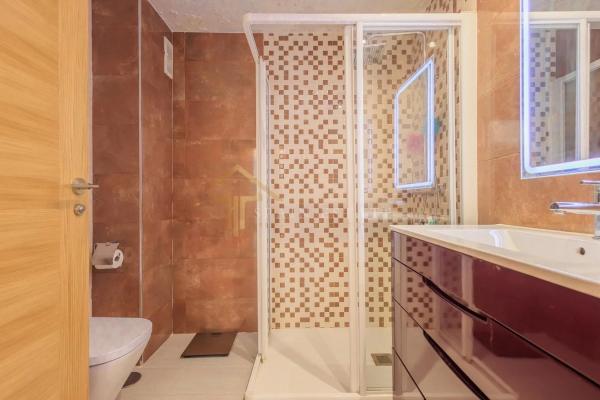 Piso en calle Navegantes, 4