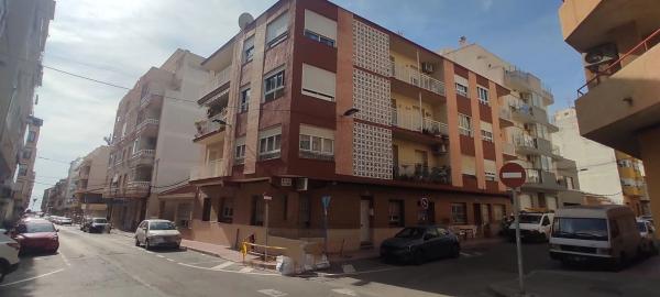 Piso en calle Concordia, 84