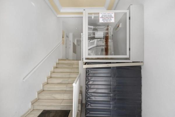 Estudio en calle Vicente Blasco Ibáñez