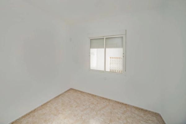 Chalet pareado en calle Goleta