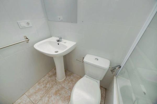 Chalet pareado en calle Goleta