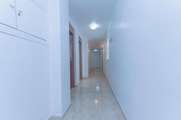 Piso en calle Joven Pura, 2