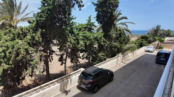 Piso en calle Pleamar