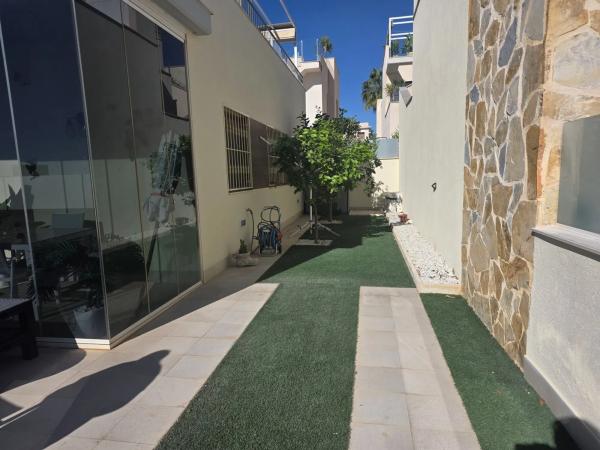 Chalet en Punta Prima