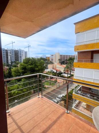 Piso en calle Pleamar