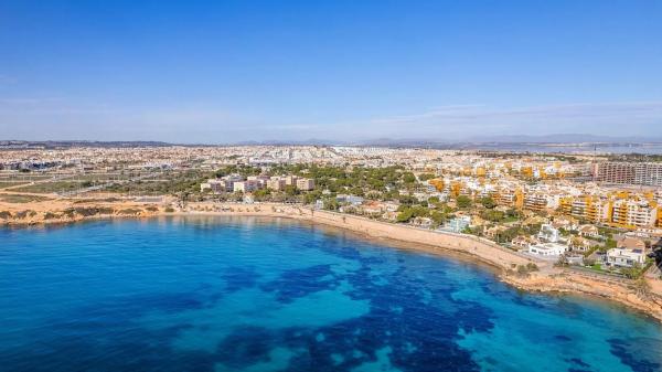 Piso en calle Ciclón s/n