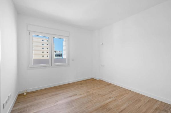 Piso en calle Ciclón s/n