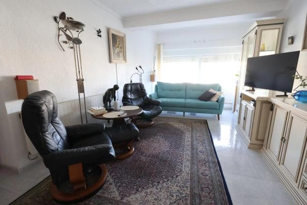 Chalet adosado en calle Pleamar