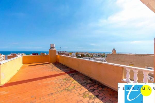 Piso en calle Arrecife, 4