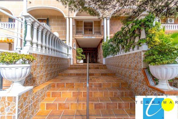 Piso en calle Arrecife, 4