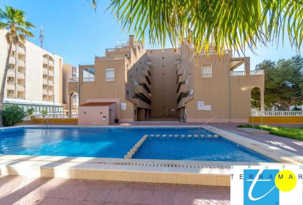 Piso en calle Arrecife, 4