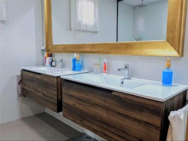 Casa independiente en pd peña las águilas, 189