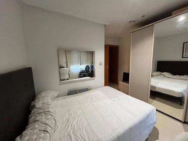 Piso en calle Juan Maciá Esclàpez