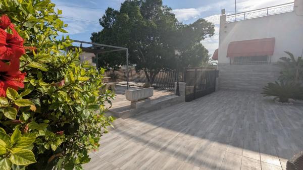 Casa independiente en alto Torrellano Pd 2051 s/n