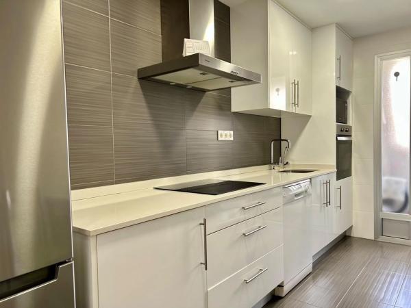 Piso en Barrio Reina Victoria-Miguel Hernández