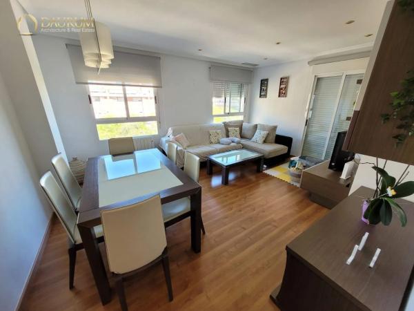 Piso en calle Albatera