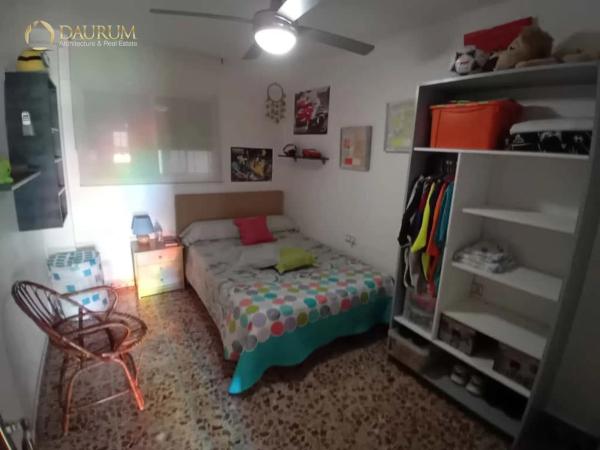 Piso en avenida Ausiàs March