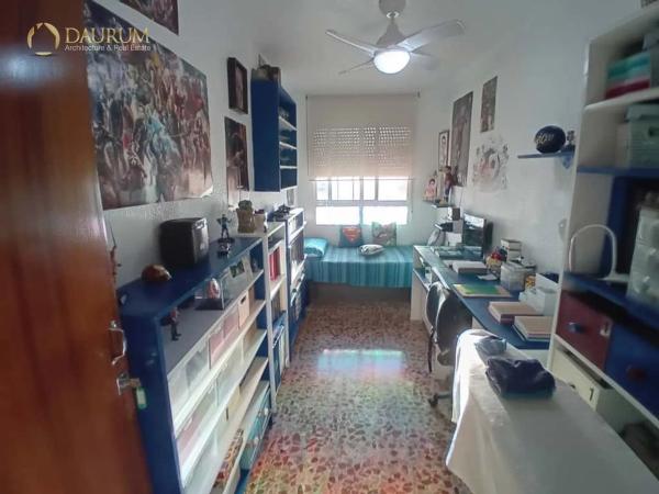 Piso en avenida Ausiàs March