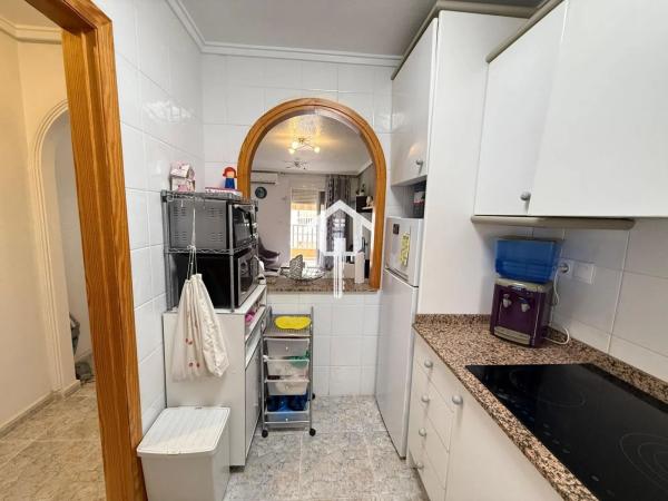 Piso en avenida Costa Blanca