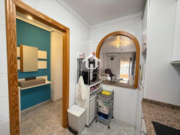 Piso en avenida Costa Blanca