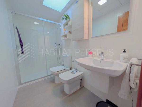 Chalet pareado en calle Albacete