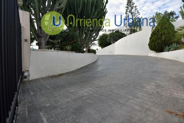 Chalet en calle Pego