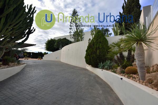 Chalet en calle Pego