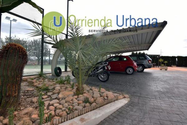 Chalet en calle Pego