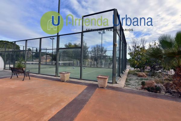 Chalet en calle Pego