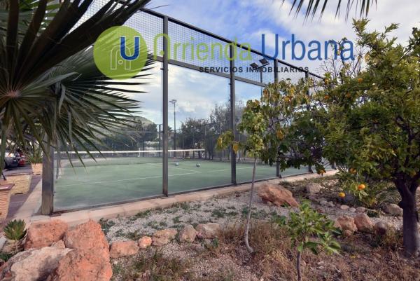 Chalet en calle Pego