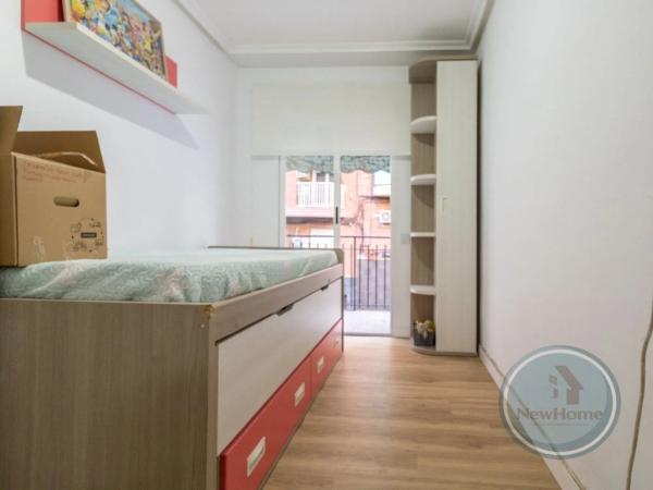 Piso en calle Monserrate Guilabert Valero