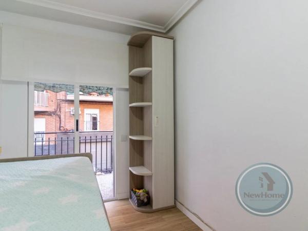 Piso en calle Monserrate Guilabert Valero