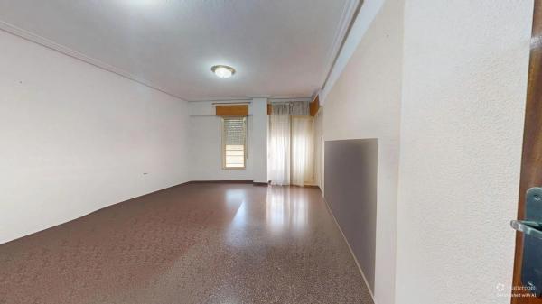 Piso en Barrio Pont Nou-Corazón de Jesús