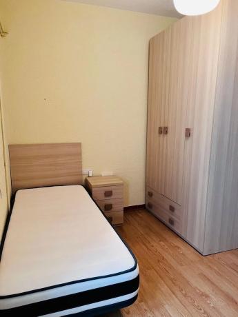 Piso en Barrio Raval de Santa Teresa-El Asilo