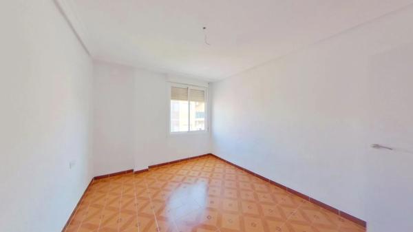 Piso en Barrio Carrús Este