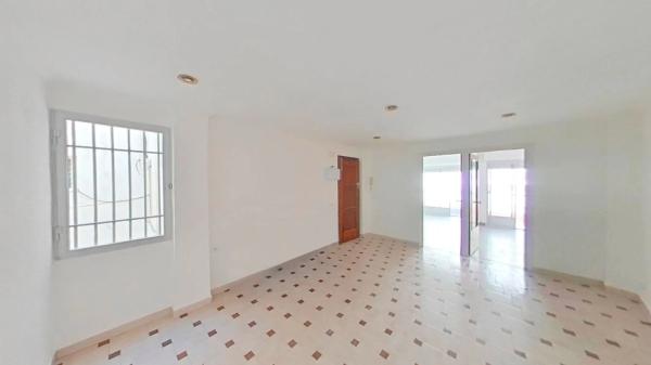 Piso en Barrio Carrús Este