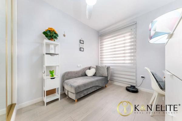 Chalet adosado en calle Canarias, 4