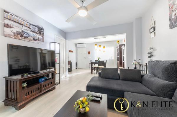 Chalet adosado en calle Canarias, 4