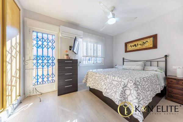 Chalet adosado en calle Canarias, 4