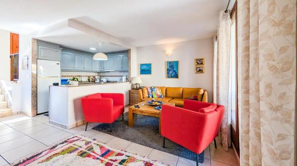 Casa independiente en avenida D'Escandinàvia