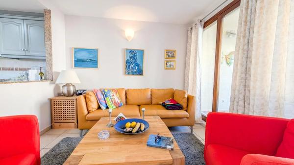 Casa independiente en avenida D'Escandinàvia