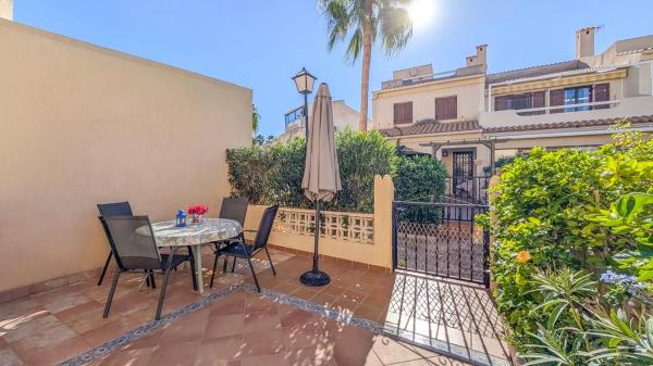 Casa independiente en avenida D'Escandinàvia