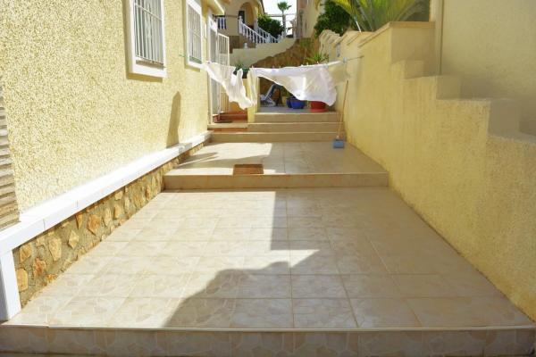 Casa independiente en calle Luxemburgo, 99