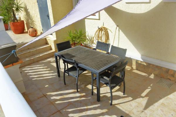 Casa independiente en calle Luxemburgo, 99