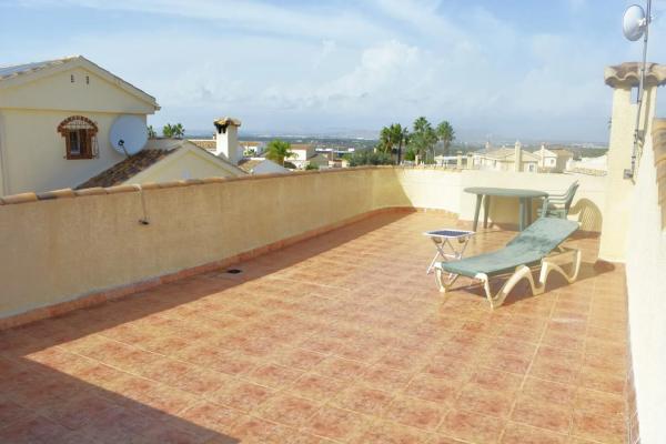 Casa independiente en calle Luxemburgo, 99