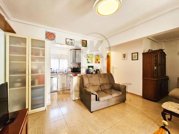 Casa independiente en calle Canarias