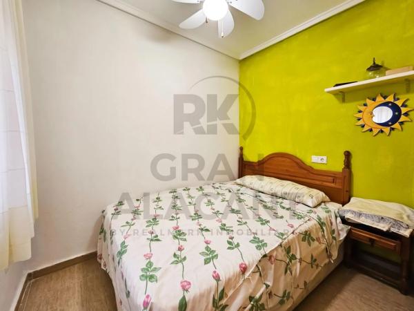 Casa independiente en calle Canarias