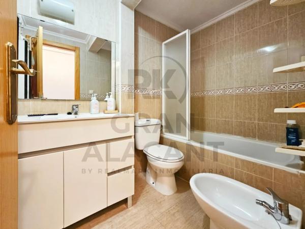 Casa independiente en calle Canarias