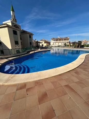 Piso en avenida Santiago Bernabéu