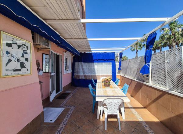 Chalet adosado en avenida Zaragoza, 25